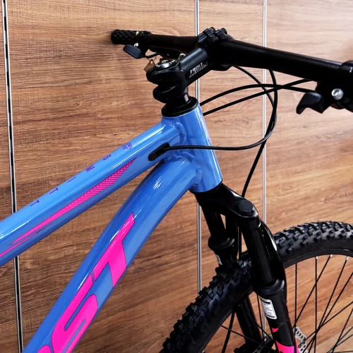 Bicicleta First Aro 24 Smitt Juvenil 21v Freio Disco Azul com Rosa Tam 13,5