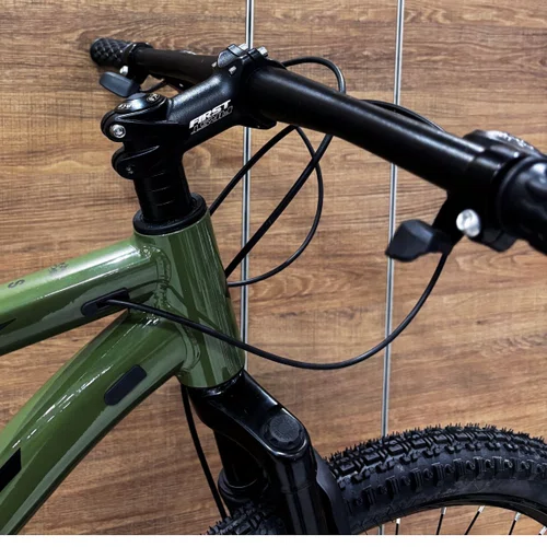 Bicicleta First Aro 29 Smitt 21v Freio Disco Verde Militar Tam 17,5