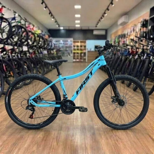 Bicicleta First Aro 29 Smitt Feminina 21v Freio Disco Azul Claro com Preto Tam 15,5