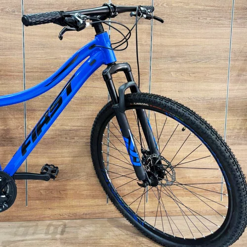 Bicicleta First Aro 29 Smitt Feminina 21v Freio Disco Azul Hunter com Preto Tam 15,5