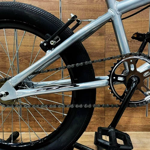 Bicicleta GTA Aro 20 BMX Flip Prata com Preto