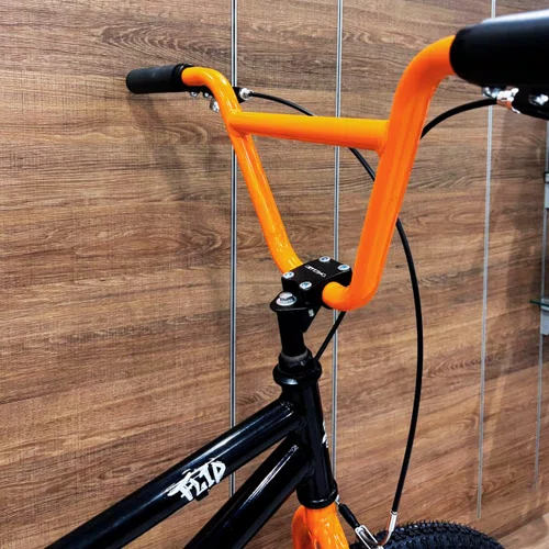 Bicicleta GTA Aro 20 BMX Flip Preto com Laranja
