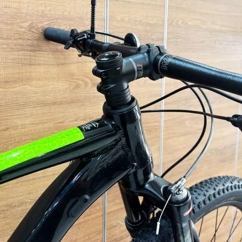 Bicicleta Oggi Aro 29 7.2 Alum Deore Shimano 12v Freio Hidráulico
