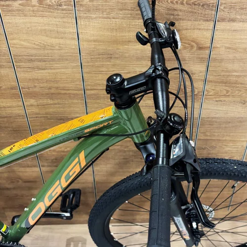 Bicicleta Oggi Aro 29 Hacker Sport Alum Shimano 21v Freio Disco