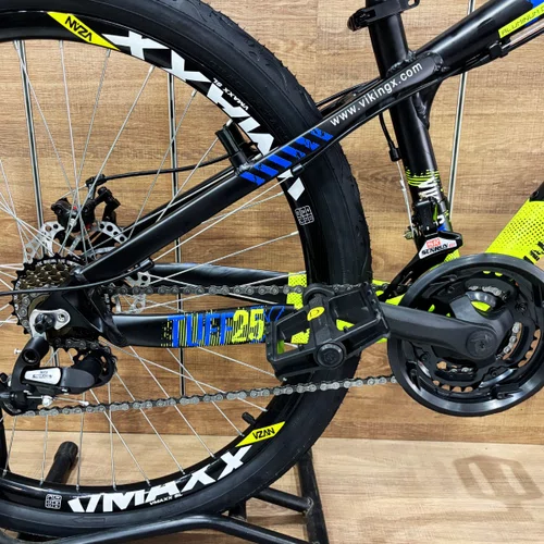 Bicicleta Viking Aro 26 Dirt JTuff25 21V Freio Disco Preto com Azul e Amarelo
