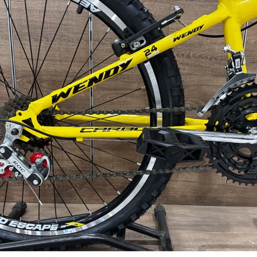 Bicicleta Wendy Aro 24 18M Rebaixado Amarelo