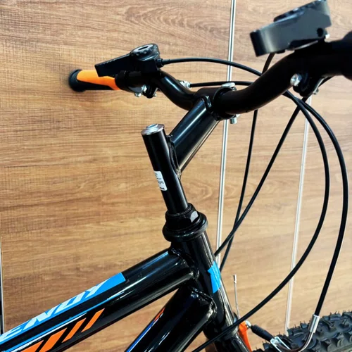 Bicicleta Wendy Aro 26 18 Marchas Rebaixado Preto com Laranja