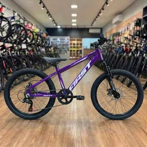 Bicicleta First Aro 20 Smitt Juvenil 7v Freio Disco Violeta com Branco
