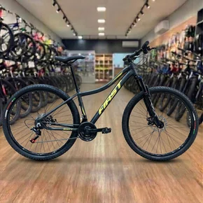 Bicicleta First Aro 29 Smitt Feminina 21v Freio Disco Preto Fosco com Ouro Tam 15,5