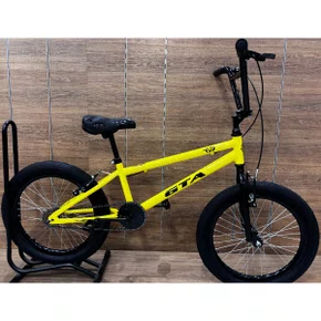 Bicicleta GTA Aro 20 BMX Flip Amarelo com Preto