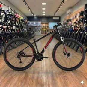Bicicleta Oggi Aro 24 Hacker 21v Freio a Disco Preto com Vermelho