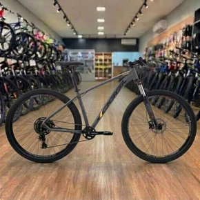 Bicicleta Oggi Aro 29 HDS Alum 8v Shimano Freio Hidráulico