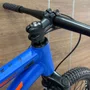 Bicicleta First Aro 20 Smitt Juvenil 7v Freio Disco Azul Hunter com Laranja