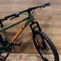 Bicicleta First Aro 24 Smitt Juvenil 21v Freio Disco Verde Militar com Laranja Tam 13,5