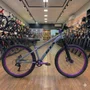 Bicicleta GTA Aro 26 Gravity Freeride Single Cinza com Violeta