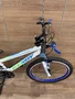 Bicicleta Wendy Aro 24 18M Rebaixado Branco com Azul